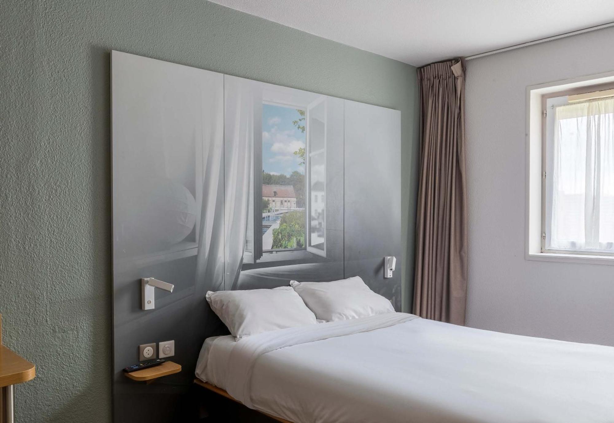 B&B Hotel Troyes Saint-Parres-Aux-Tertres Eksteriør billede