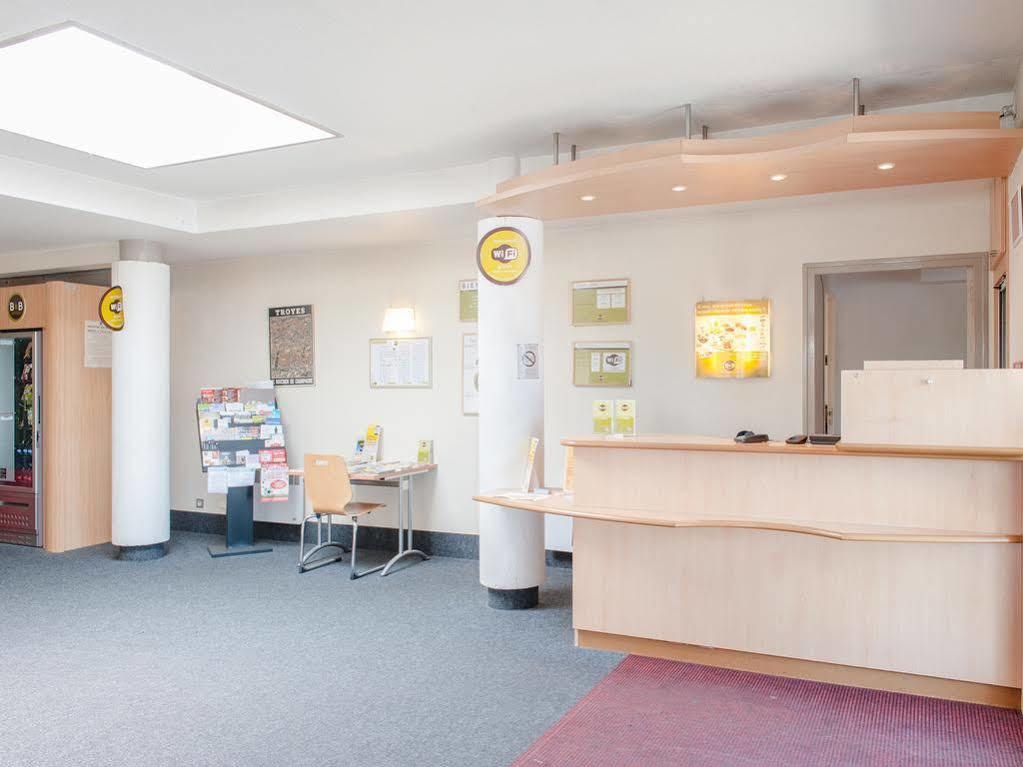 B&B Hotel Troyes Saint-Parres-Aux-Tertres Eksteriør billede